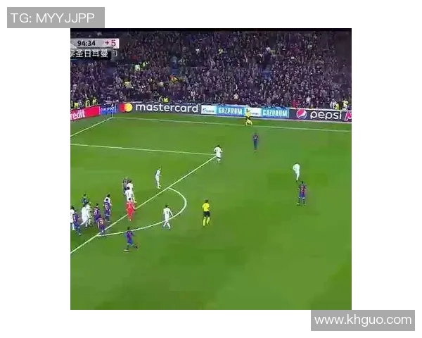 足球明星精彩瞬间集锦图赏展现他们的个人魅力与技艺风采