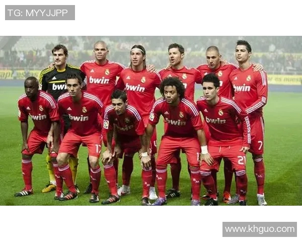 足球明星背景板图展现球场魅力与运动精神的完美结合